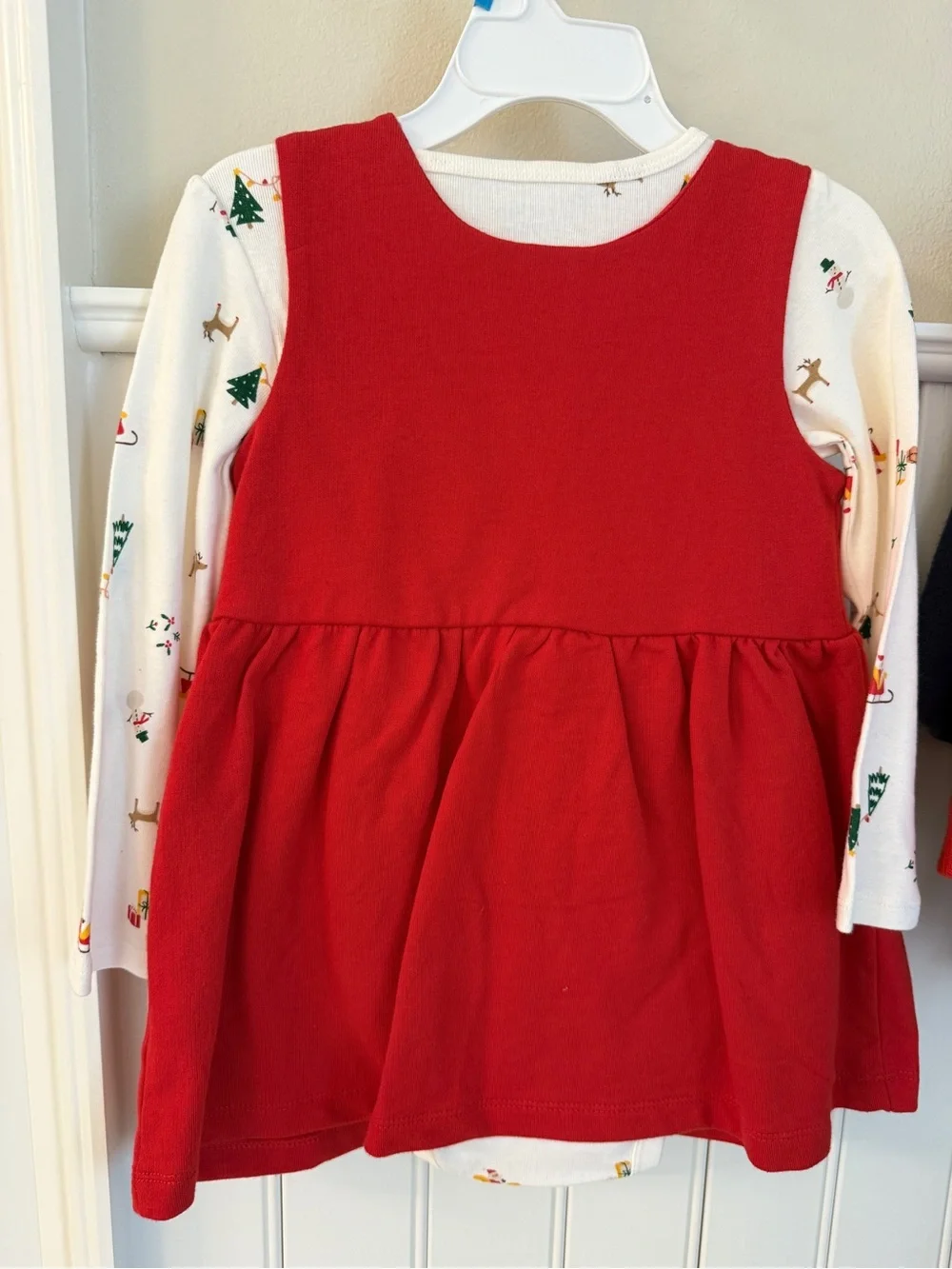 Carters bright red
